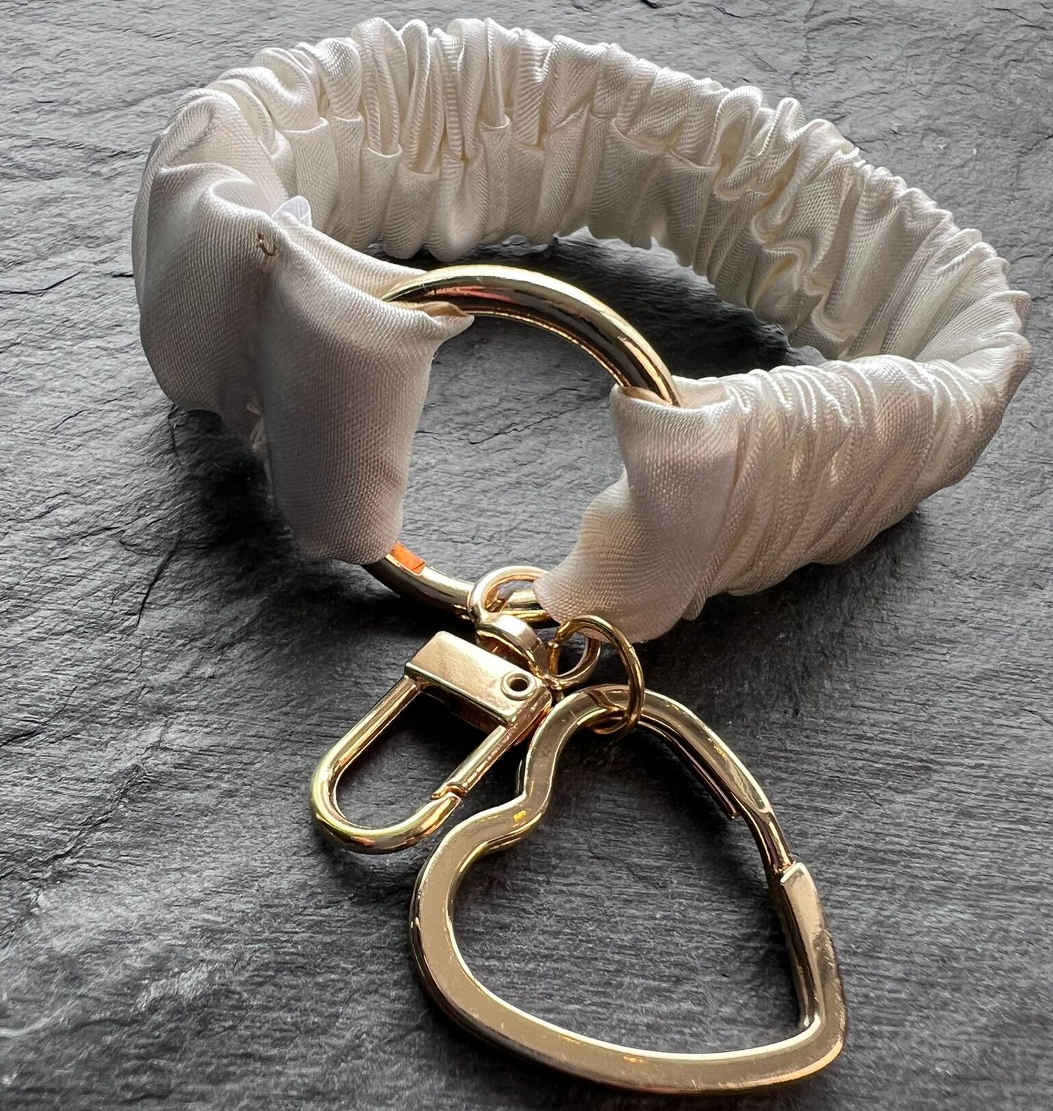 Snowe Scrunchie Anahtarlık